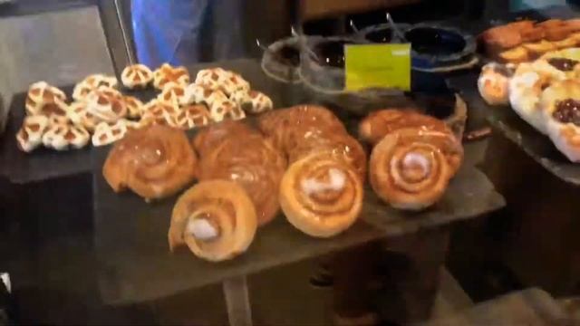 Movenpick Siam Hotel Na Jomtien Pattaya breakfast ,завтрак смотреть онлайн