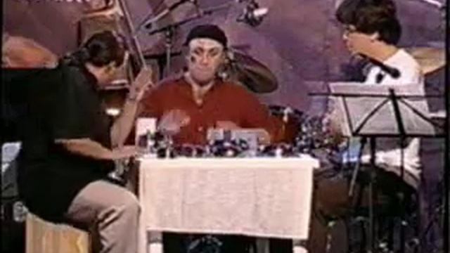 Renato Martins - "SAMBA DE MESA" at INSTRUMENTAL SESC BRASIL смотреть онлайн