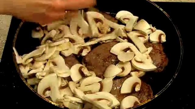 Говядина в сливочном соусе с грибами смотреть онлайн