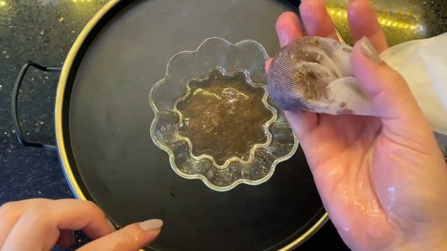 AKŞAM SÜR SABAHA YIKA 10 YAŞ GENÇLEŞ! SALATALIK KREMİ İLE CİLDİN PÜRÜZSÜZ OLSUN смотреть онлайн