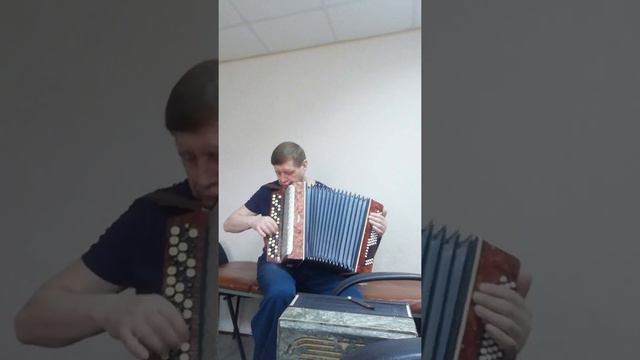 Баян в Сургуте трехрядный смотреть онлайн