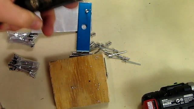 BEST Professional Pop Rivet Gun - with 60 Rivets | ARES 70017 REVIEW смотреть онлайн