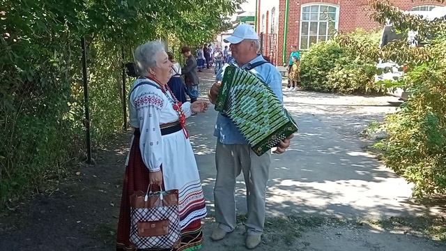 СТРАДАНИЯ КОРОТКИЕ смотреть онлайн