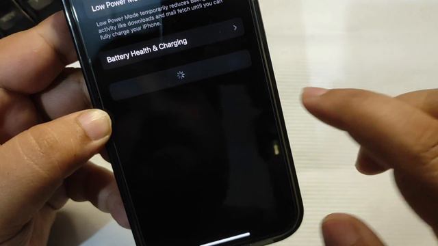 iOS 17.3.1 Battery Life & Performance Review | Geekbench Score Comparison смотреть онлайн