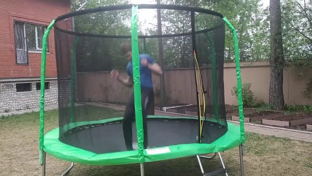 Батут 10 футов,305см в диаметре,Эво Джамп Космо смотреть онлайн