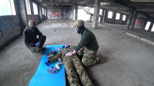 Правила наложения жгута, остановка кровотечения