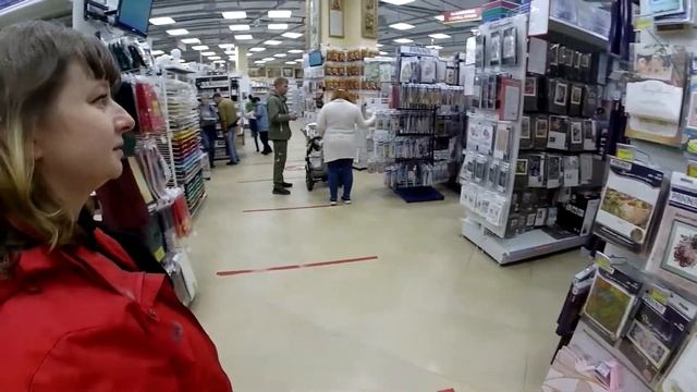 Зашли в магазин товаров для творчества Леонардо смотреть онлайн