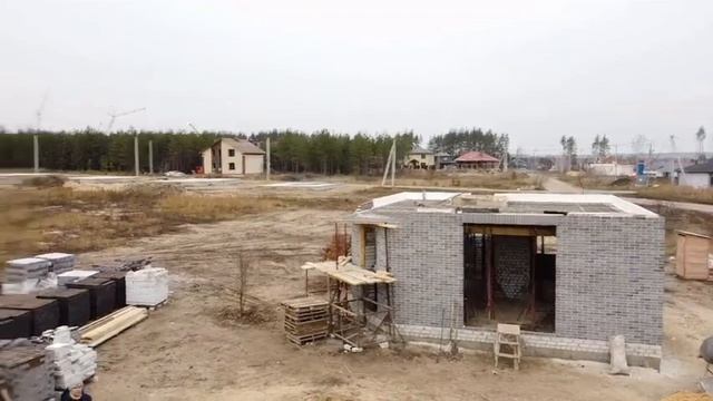 Ямное. ул. Янтарная. Заливка бетонной плиты перекрытия с помощью крана. БЕЗ БЕТОНОНАСОСА. смотреть онлайн