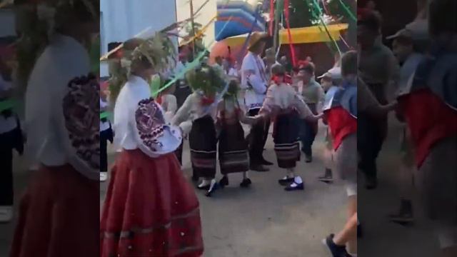 Народное гулянье/Купала на Березине Паричи, Венки, Костер, Русалки