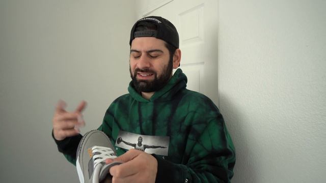 Sneaker Reseller vs Sneaker Culture...(Resellers Be Like Episode 2) смотреть онлайн