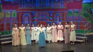 В. Моцарт "Мы поем веселья песни"; "Репетиция концерта"