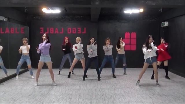 K - pop флешмоб. K - pop flash mob