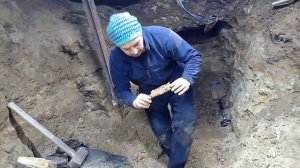 Копаю подвал в доме без фундамента. 1 часть.