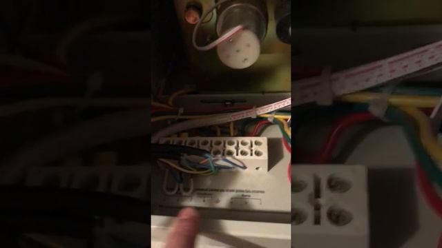 Стабилизатор напряжения трёхфазный СНИЗ - 6 кВа IEK смотреть онлайн