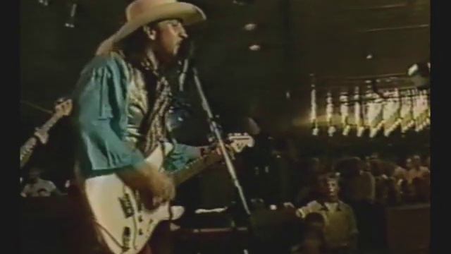 Stevie Ray Vaughan - Pride And Joy (Yyteri, Finland '85) смотреть онлайн