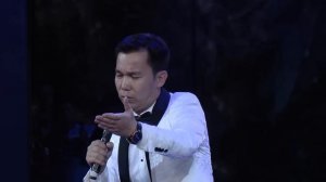 Ozodbek Nazarbekov - Urimchidagi konsert dasturi 2017