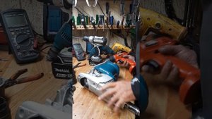 Martelo Makita HR4002 com biela quebrada