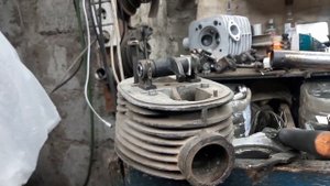 Процесс установки сферических подпятников. Увеличение ресурса направляющей клапана.