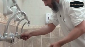 Суннатга мувофиқ тахорат олиш. Шайх Усмон ал Хомис.