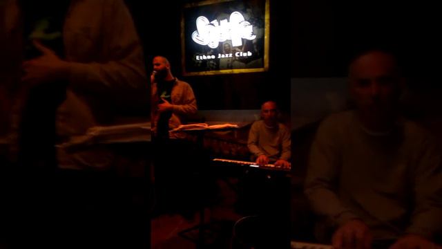 Gump Forrest - Ne kuni me, ne ruži me majko / Sve smo mogli mi LIVE @ Sejdefa смотреть онлайн