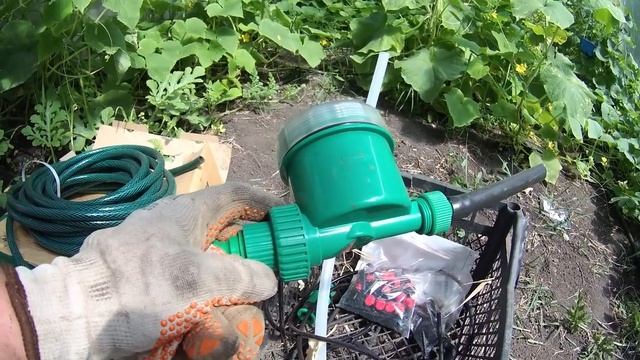 ВЕЧНЫЙ КАПЕЛЬНЫЙ ПОЛИВ СВОИМИ РУКАМИ СДЕЛАЙ И СЕБЕ ТАКОЙ смотреть онлайн