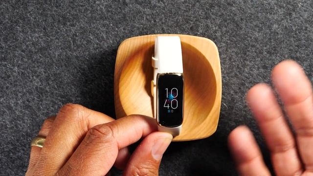How to Use the Fitbit Luxe for Beginners смотреть онлайн