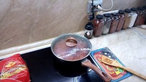 Мраморная говядина тушёная с томатной пастой, чесноком и овощами)) Нежнятина и вкуснятина))