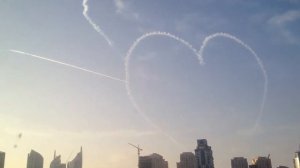 Сердце в моем окне. Dubai. National day. Airshow.