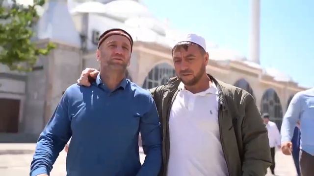 Цумадинцы Кизлярского района посетили досточтимого шейха Ахмада Афанди.Муфтия республики Дагестан смотреть онлайн