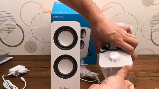 Logitech Z200 2.0 hangfal, fehér смотреть онлайн