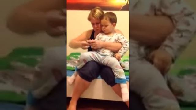 Подстригаем ногти смотреть онлайн