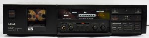 Стереокассетная дека AKAI GX-9 с 3 головками -ЯПОНИЯ-АПРЕЛЬ-1985-ГОД