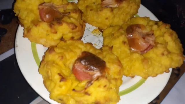 Запеканка с сосисками и пюре смотреть онлайн