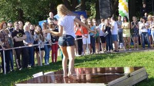 Конкурс "Мокрая майка 2014" - выступление одной из команд