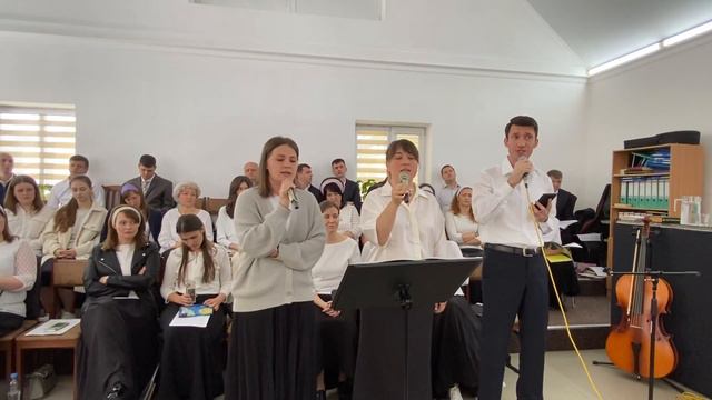 Пение «Ищу Тебя» смотреть онлайн