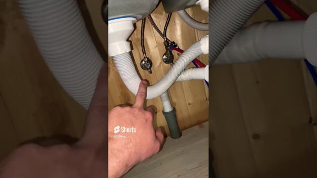 Устраняем засор в сифоне