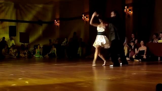 Mariano Chicho Frumboli and Juana Sepulveda. "Last﻿ tango for Astor". Show at Tangon-2010 смотреть онлайн