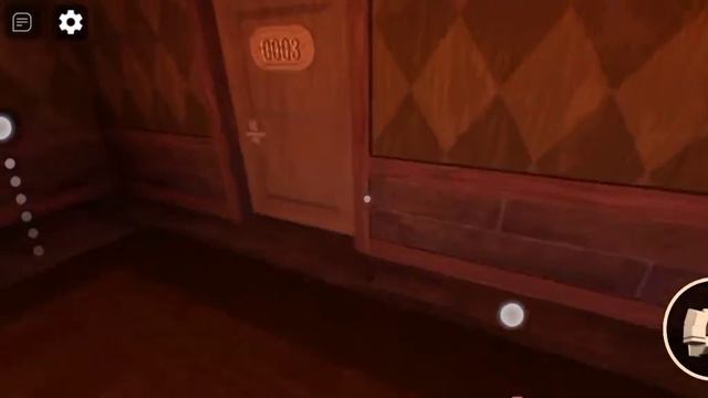 играю вроблокс дорс