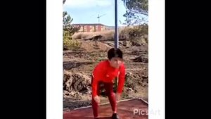 Разминка и подтягивание на перекладине