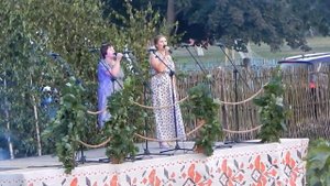 Не целуй - Анна Крейдич и Наталья Мартынович. ЗАВЕРШЬЕ СДК !!!