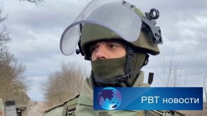 Украинские военные, минируя местность противотанковыми минами, устанавливают и ловушки.