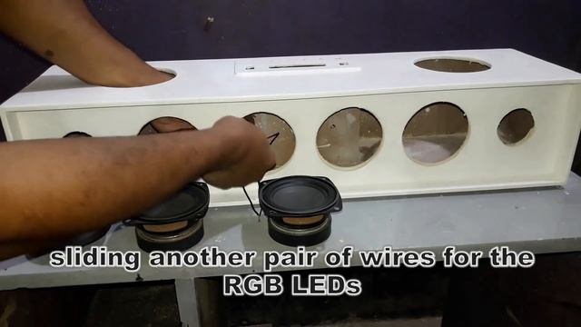 DIY Bluetooth Speaker with RGB LED strip | XH-M577 TPA3116D2 with bass tone control смотреть онлайн