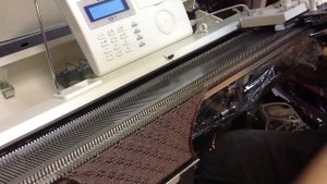 Тестирование ажурной каретки на Бразер КН 970. Testing Lace carriage on the Brother KH 970.