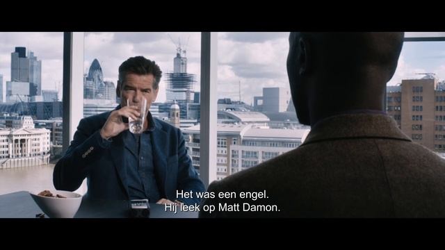 A LONG WAY DOWN trailer (NL) смотреть онлайн