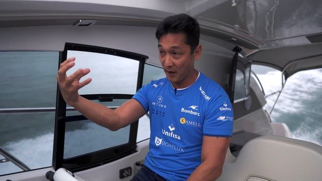 Como atracar o barco com mar mexido??? Volvo Penta Assisted Docking | Guia do Capitão Produtos смотреть онлайн