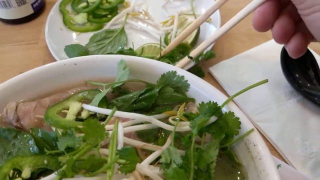 Жратва высший класс вьетнамский суп Pho смотреть онлайн