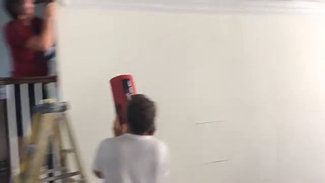 установка потолка в коттедже смотреть онлайн