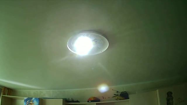 Светодиодная лампа рассчитанная на напряжение 220 вольт. LIGYTING 6040 F2525 A1 смотреть онлайн