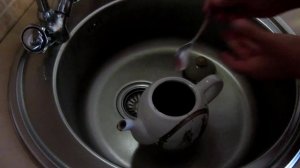 Как очистить ЗАВАРОЧНЫЙ ЧАЙНИК и НОСИК внутри от чайного налета. ПРОСТОЙ и ЭФФЕКТИВНЫЙ способ!!!