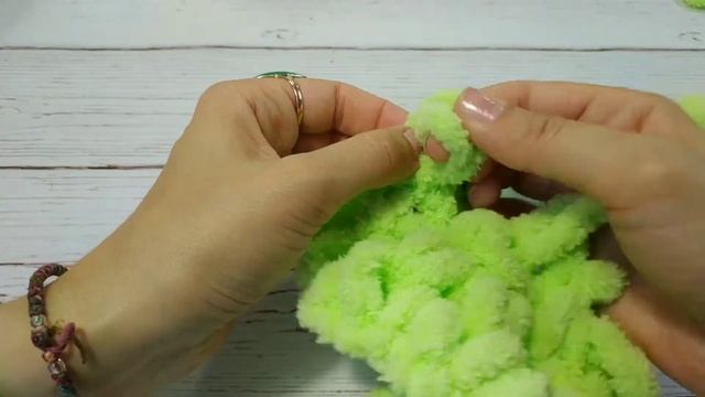 Узор "Листья" из Alize Puffy